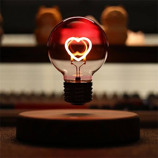 Levitating Heart Bulb Lamp