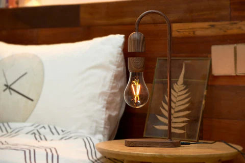 Evaro Levitating Lightbulb Lamp