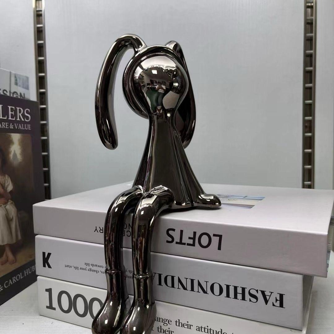 Stylish Cartoon Rabbit Ornament